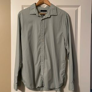 Long sleeve casual button-down 100% cotton shirt